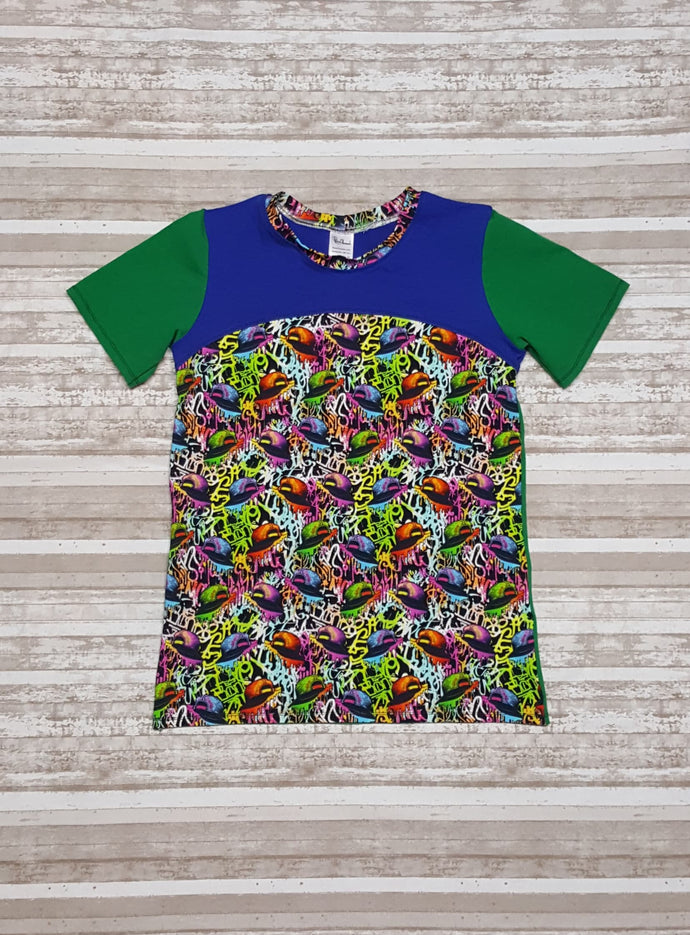Tween Grafitti Art shirt, short sleeve unisex top with hats designs in rainbow colors. Youth Sizes 8, 10, 12, 14. Ready to ship gift.